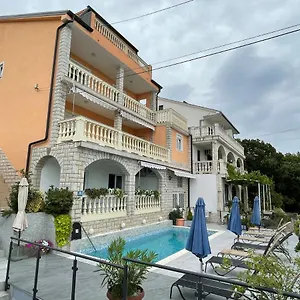 hotellátogatás